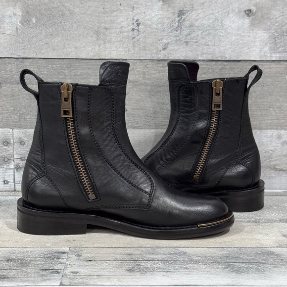 Zadig & Voltaire Women's Laureen Metal Toe Ankle Boots - Black - Sz-6.US / 37.EU - Picture 2 of 10